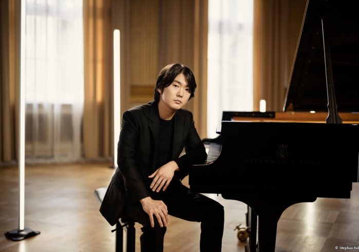 Seong-Jin Cho